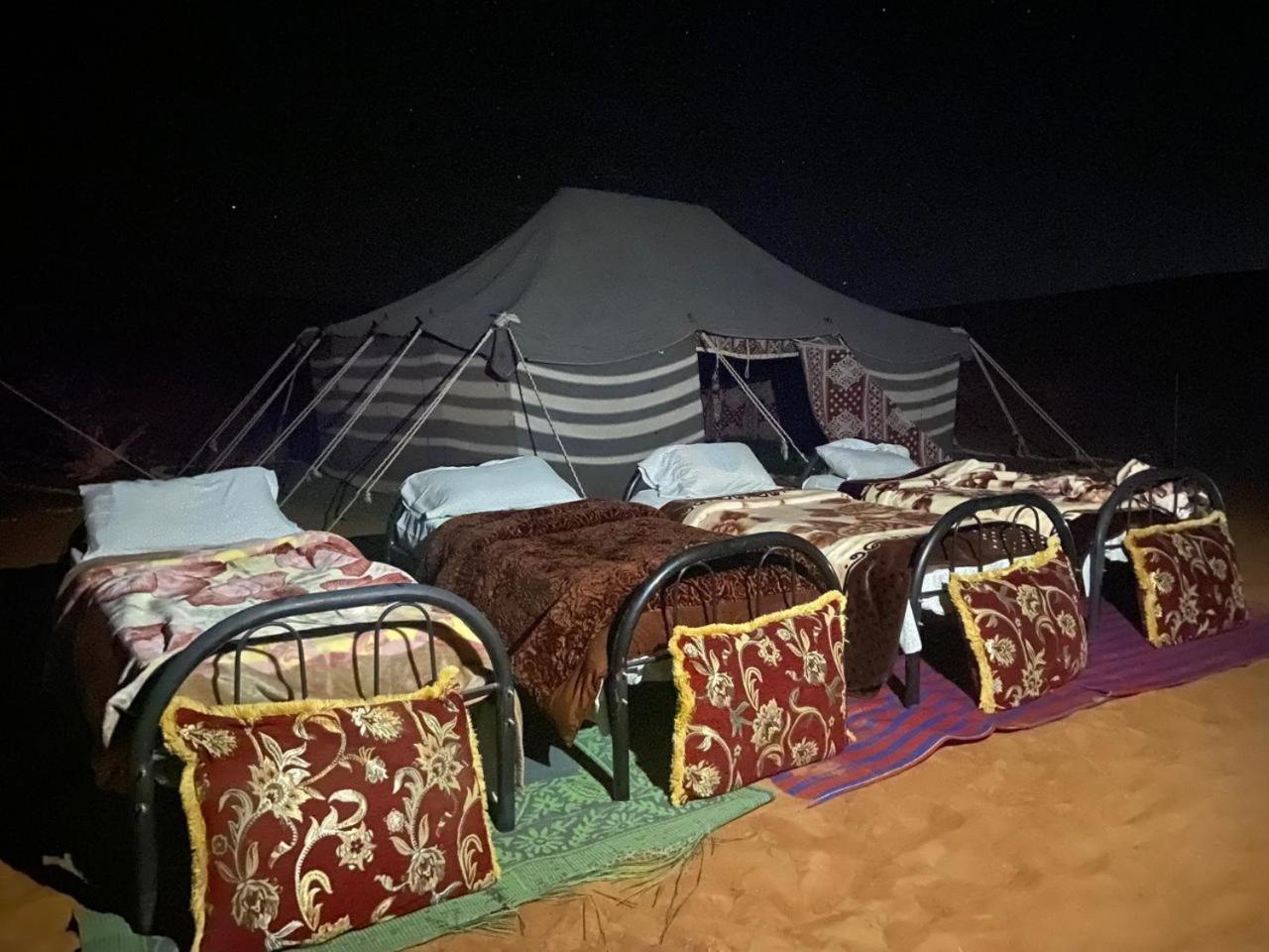 Desert Private Camp - Bedouin Camp Camping Al Wāşil